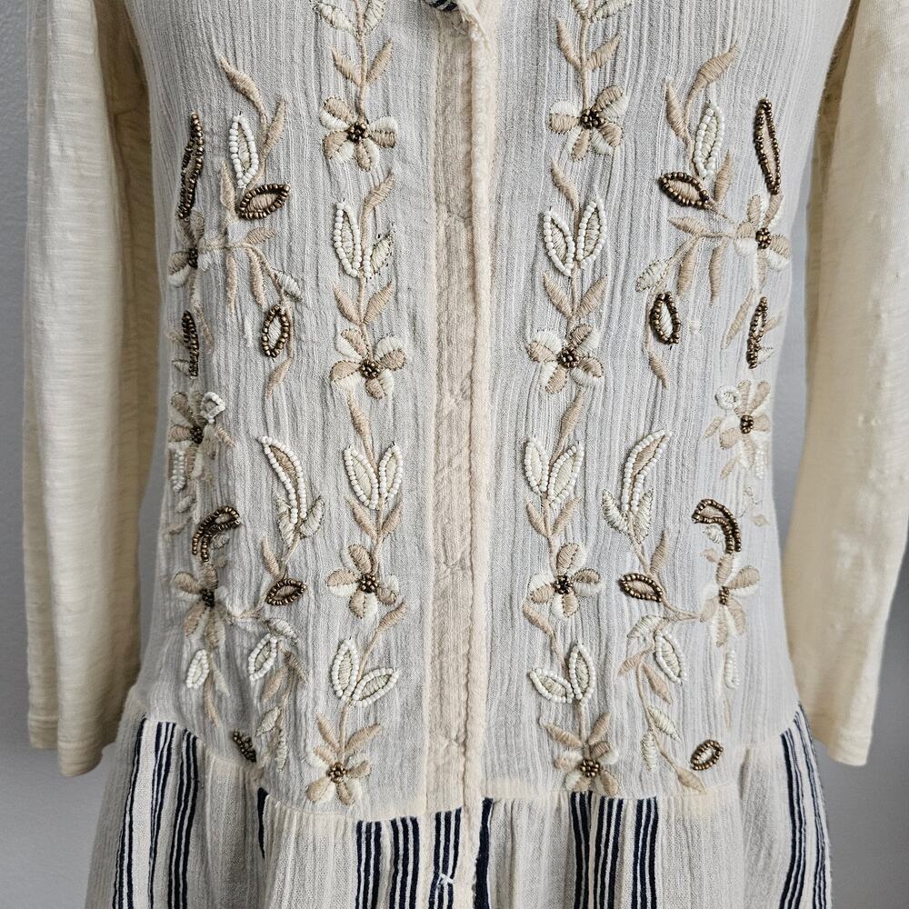 EUC Anthropologie C. Keer Spry Boundary Top Beaded Cotton Button Down Shirt S - Picture 5 of 10